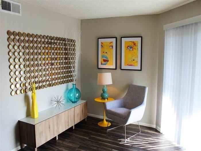 5211 Fredericksburg Rd #B1 - Photo 3 of 7