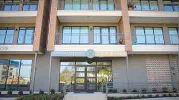 featured image of 4009 Sabio Dr #B6