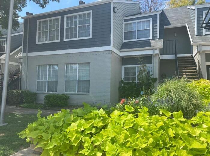 11620 Audelia Rd #C2 - Photo 3 of 25