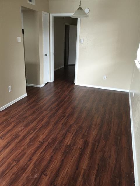 2911 Clydedale Dr #C2 - Photo 5 of 8