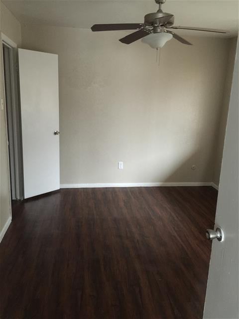 2911 Clydedale Dr #C2 - Photo 7 of 8