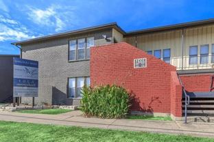 3327 Willow Creek Dr #D2 - Photo 1 of 1