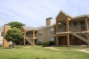 8542 Spring Valley Rd #B1 - Photo 1 of 1