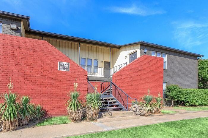 3327 Willow Creek Dr #C1 - Photo 3 of 22