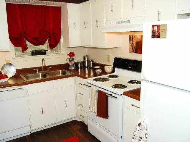 8715 Datapoint Dr #C1 - Photo 7 of 9