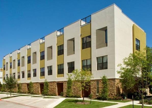 4533 Cedar Springs Rd #B7 - Photo 3 of 29