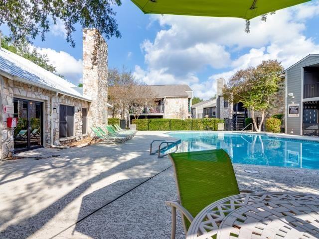 11800 Braesview #C1 - Photo 3 of 11