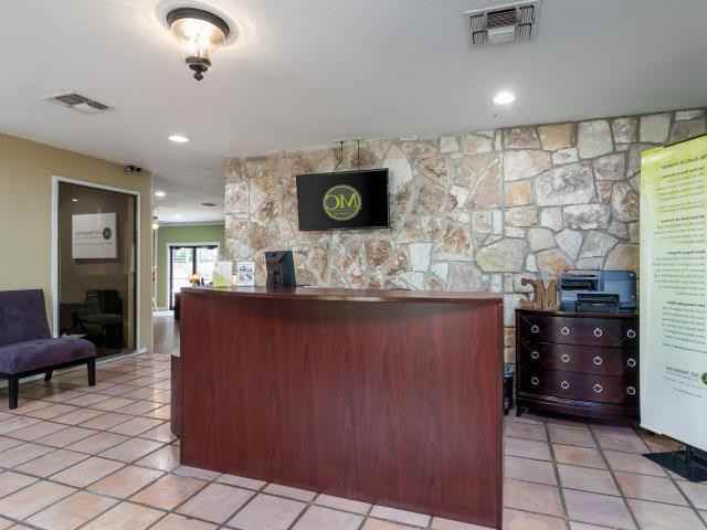 11800 Braesview #C4 - Photo 5 of 11