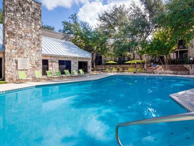 11800 Braesview #B4 - Photo 4 of 11