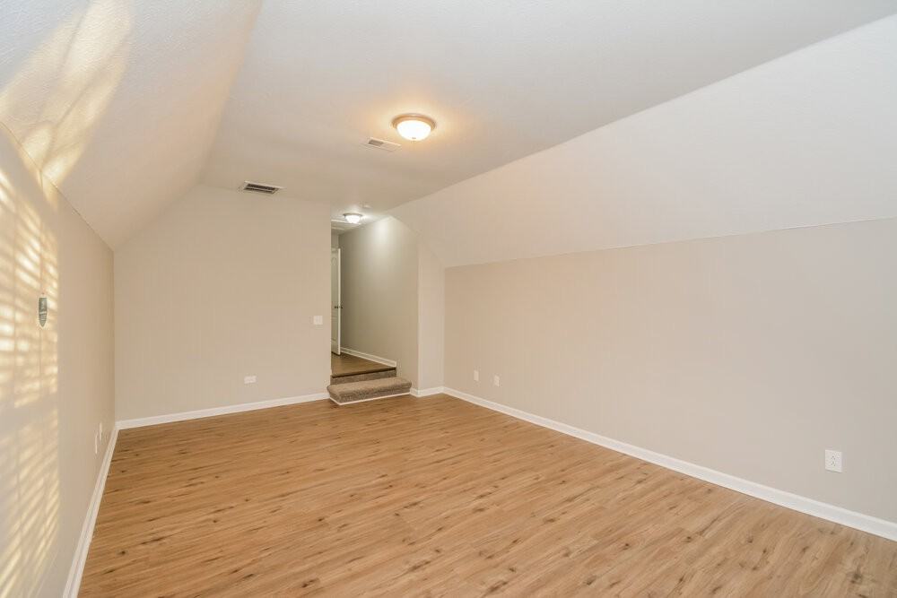 3338 Meadowhill Dr - Photo 7 of 17