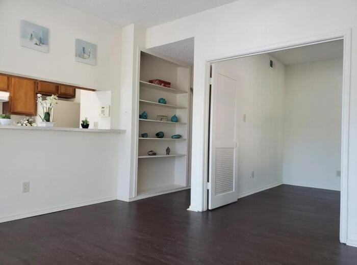 11434 Woodmeadow Pkwy #B2 - Photo 4 of 18