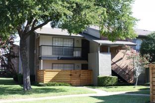 1705 Metrocrest Dr #C2 - Photo 1 of 1