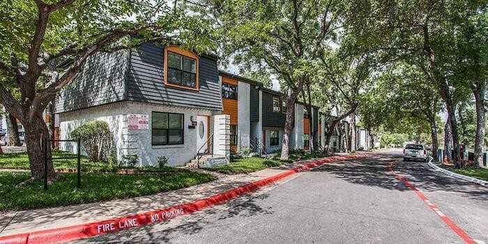 1141 Easton Rd #C2 - Photo 2 of 26