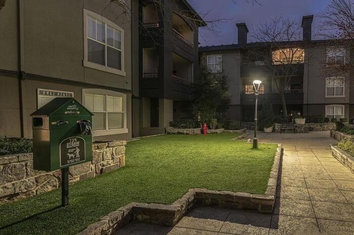 4650 Cole Ave #B1 - Photo 6 of 18