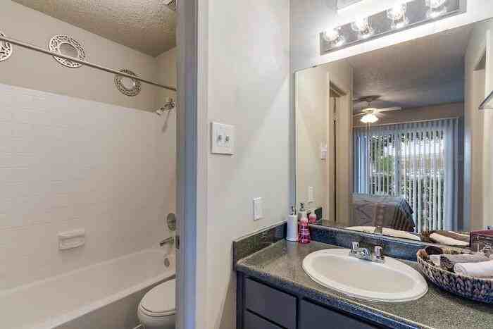 3270 Nacogdoches Rd #C2 - Photo 4 of 7