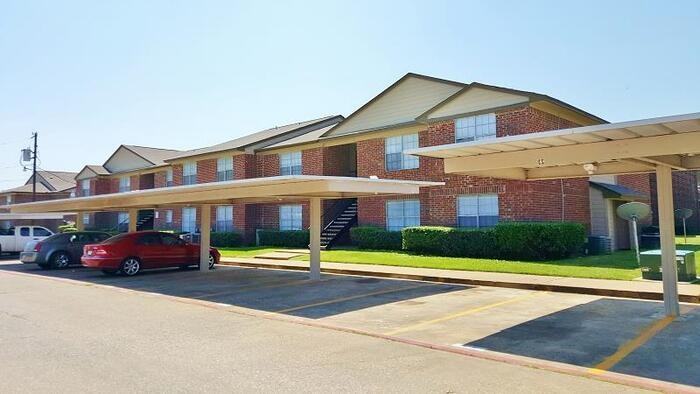 4400 Ambassador Way #B1 - Photo 4 of 12