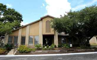 165 Palisades Dr #C1 - Photo 1 of 1