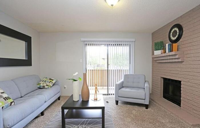 165 Palisades Dr #C2 - Photo 6 of 8