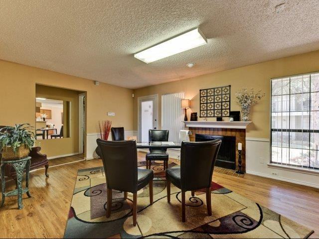 4047 Childress Ave #C10 - Photo 7 of 12