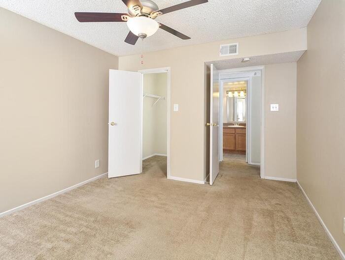 8711 Cinnamon Creek Dr #A1 - Photo 6 of 7