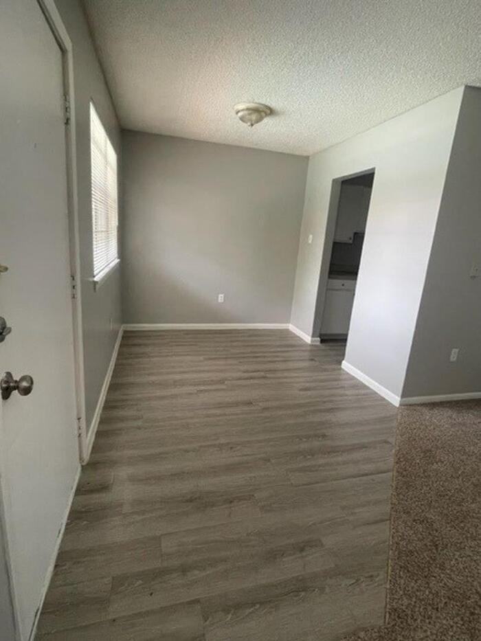 5909 Royalgate Dr #B1 - Photo 6 of 15