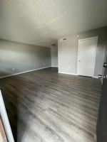 featured image of 5909 Royalgate Dr #B2
