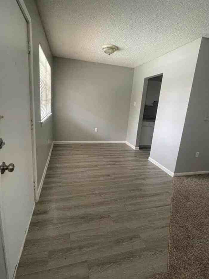 5909 Royalgate Dr #B2 - Photo 6 of 16