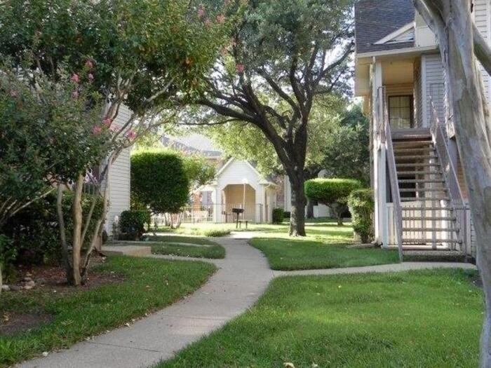 1930 E Hebron Pkwy #C3 - Photo 2 of 5