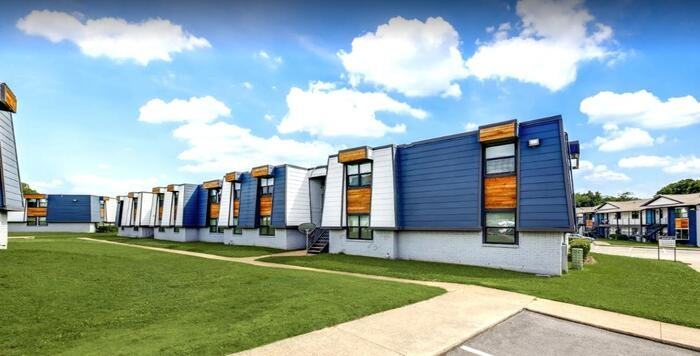 3550 E Overton Rd #D1 - Photo 2 of 14