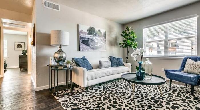 3550 E Overton Rd #C1 - Photo 4 of 14