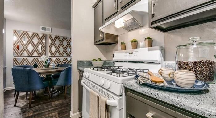 3550 E Overton Rd #C1 - Photo 7 of 14