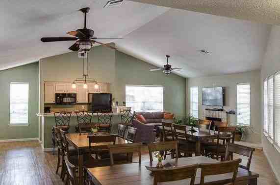 8303 Greatview St #B3 - Photo 4 of 13