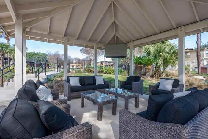 116 Vanderheck St #C1 - Photo 7 of 32