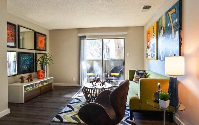 11955 Parliament St #B2 - Photo 2 of 8