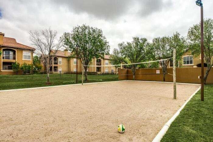 7575 Frankford Rd #C1 - Photo 4 of 14