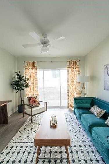 1202 W Whitestone Blvd #B4 - Photo 5 of 21