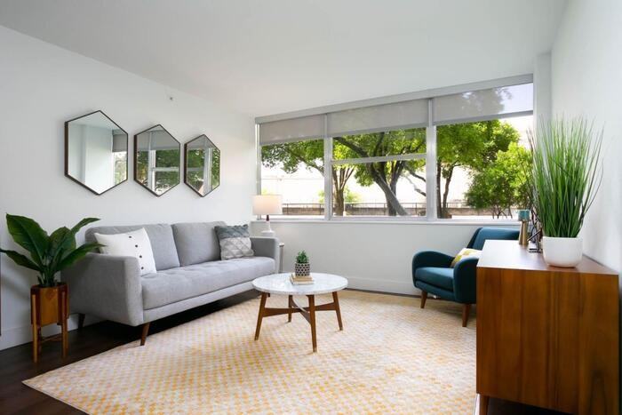 6701 Blanco Rd #B4 - Photo 2 of 10