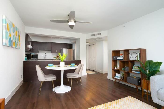 6701 Blanco Rd #A1 - Photo 4 of 7