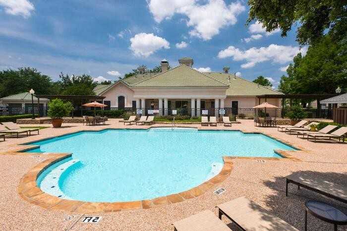 3950 Spring Valley Rd #B4 - Photo 2 of 13