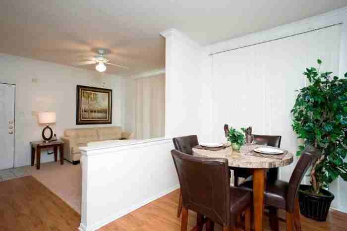 3939 Briargrove Ln #C1 - Photo 7 of 10