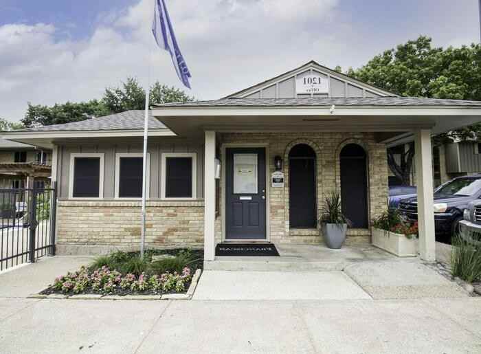 1201 Winifred Dr #C1 - Photo 4 of 38