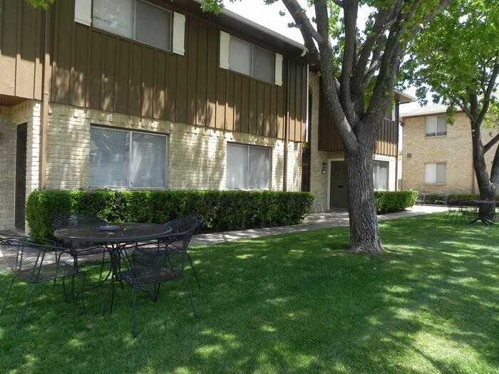 1201 Winifred Dr #B1 - Photo 2 of 38