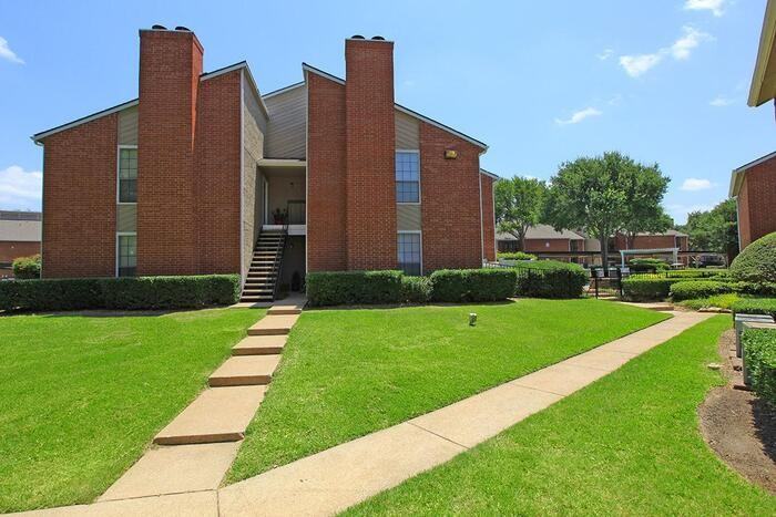 13100 Pandora Dr #B2 - Photo 4 of 23