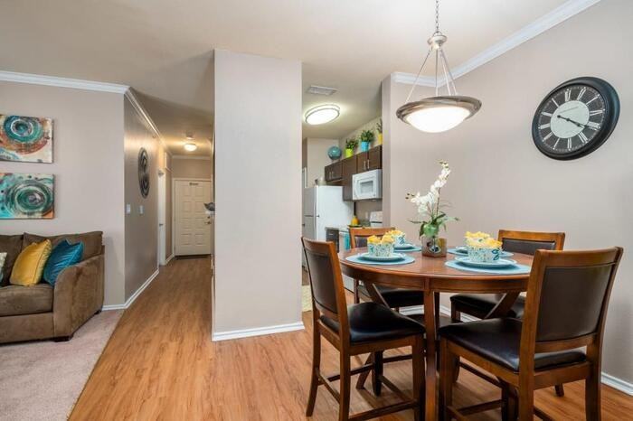 2057 W Hebron Pkwy #D2 - Photo 3 of 7