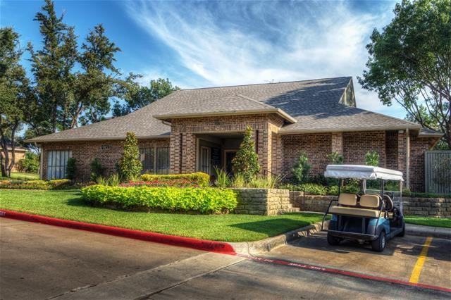 2301 Avenue H E #B4 - Photo 6 of 47