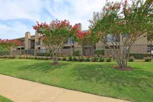 201 W Tarrant Rd #A1 - Photo 1 of 1