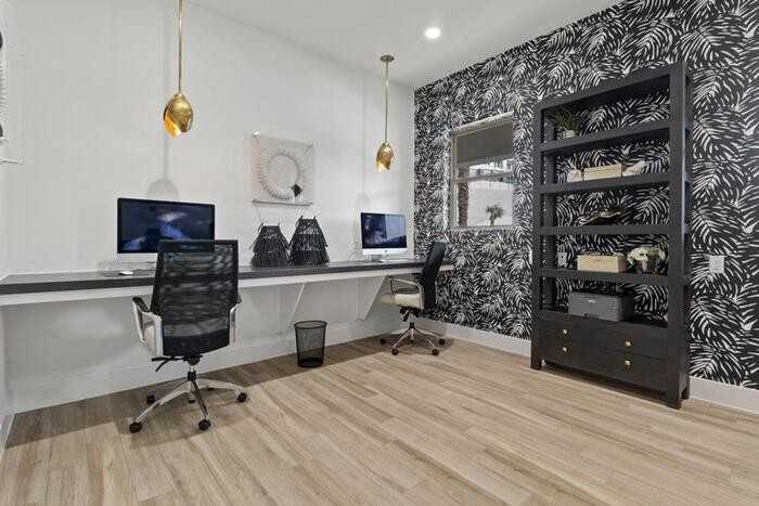 12000 S Interstate 35 #C1 - Photo 5 of 22