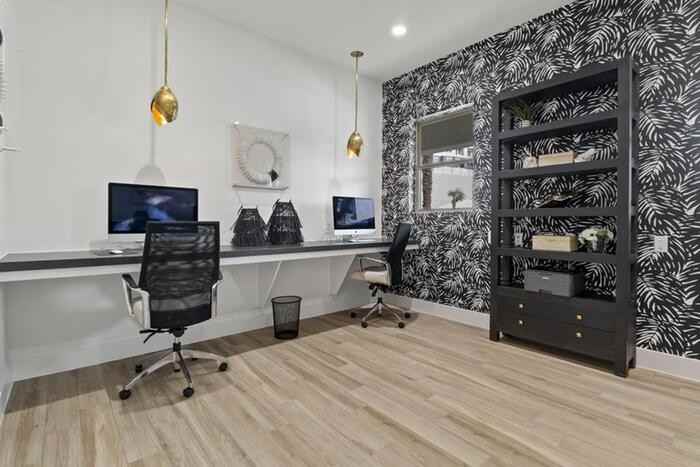 12000 S Interstate 35 #C3 - Photo 5 of 24