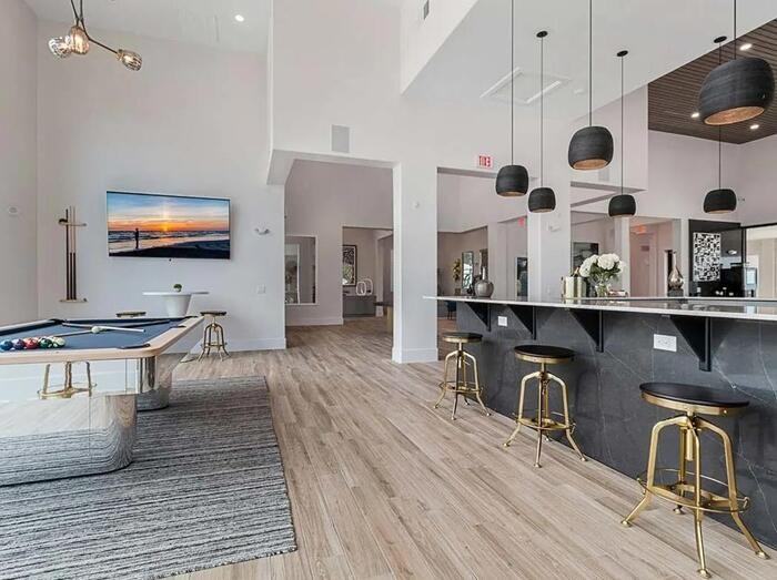 12000 S Interstate 35 #B1 - Photo 4 of 22