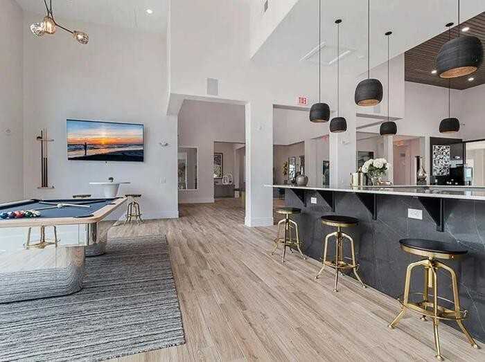 12000 S Interstate 35 #B2 - Photo 4 of 23